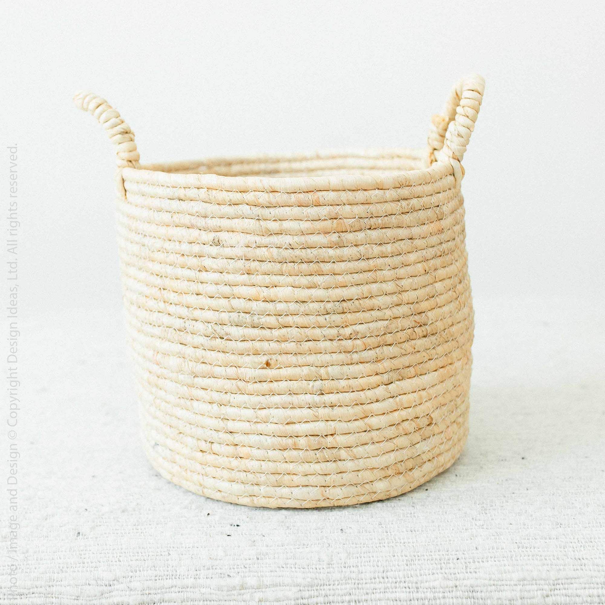Maiz™ Large Woven Corn Husk Basket with Handles