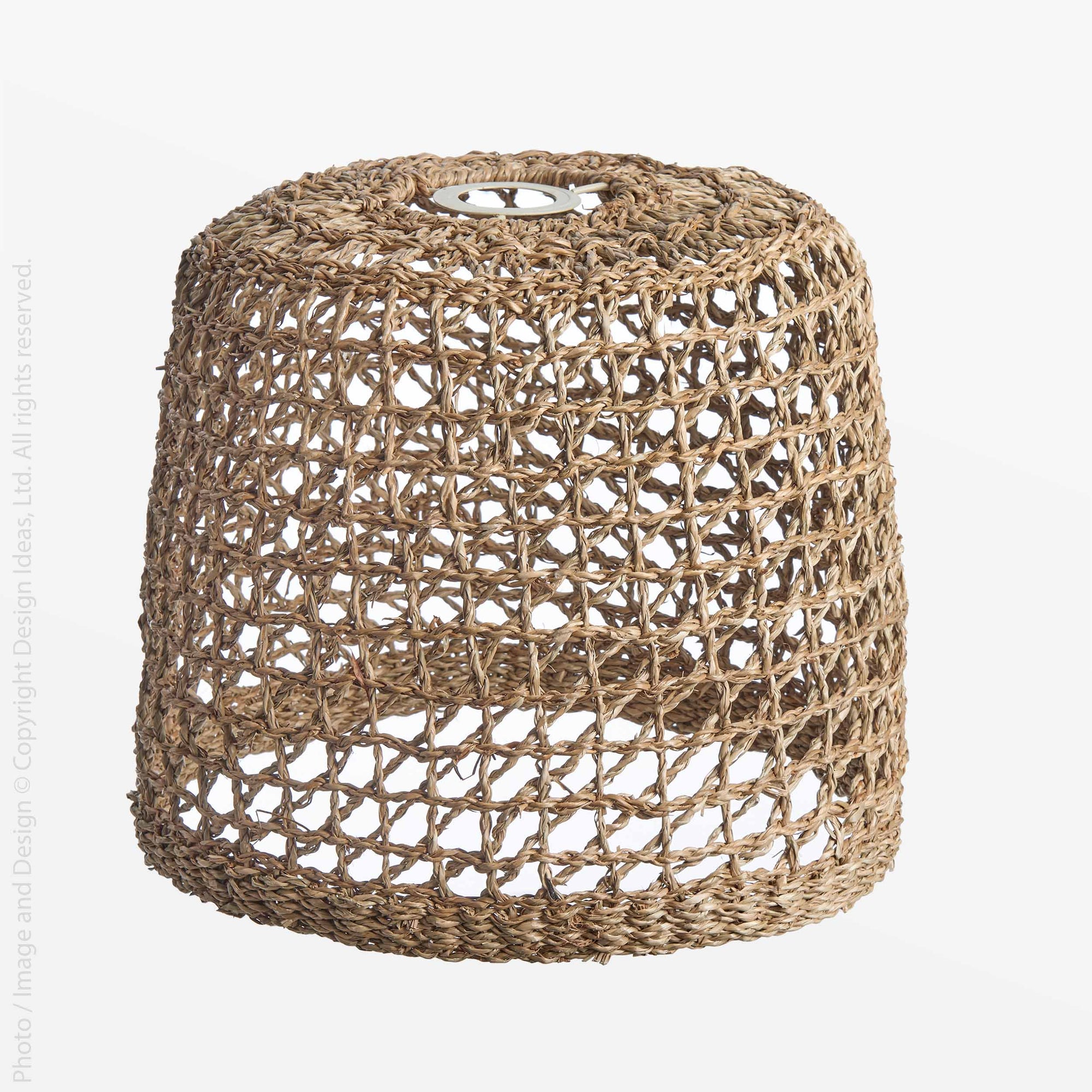 Barletta™ woven sea grass lampshade