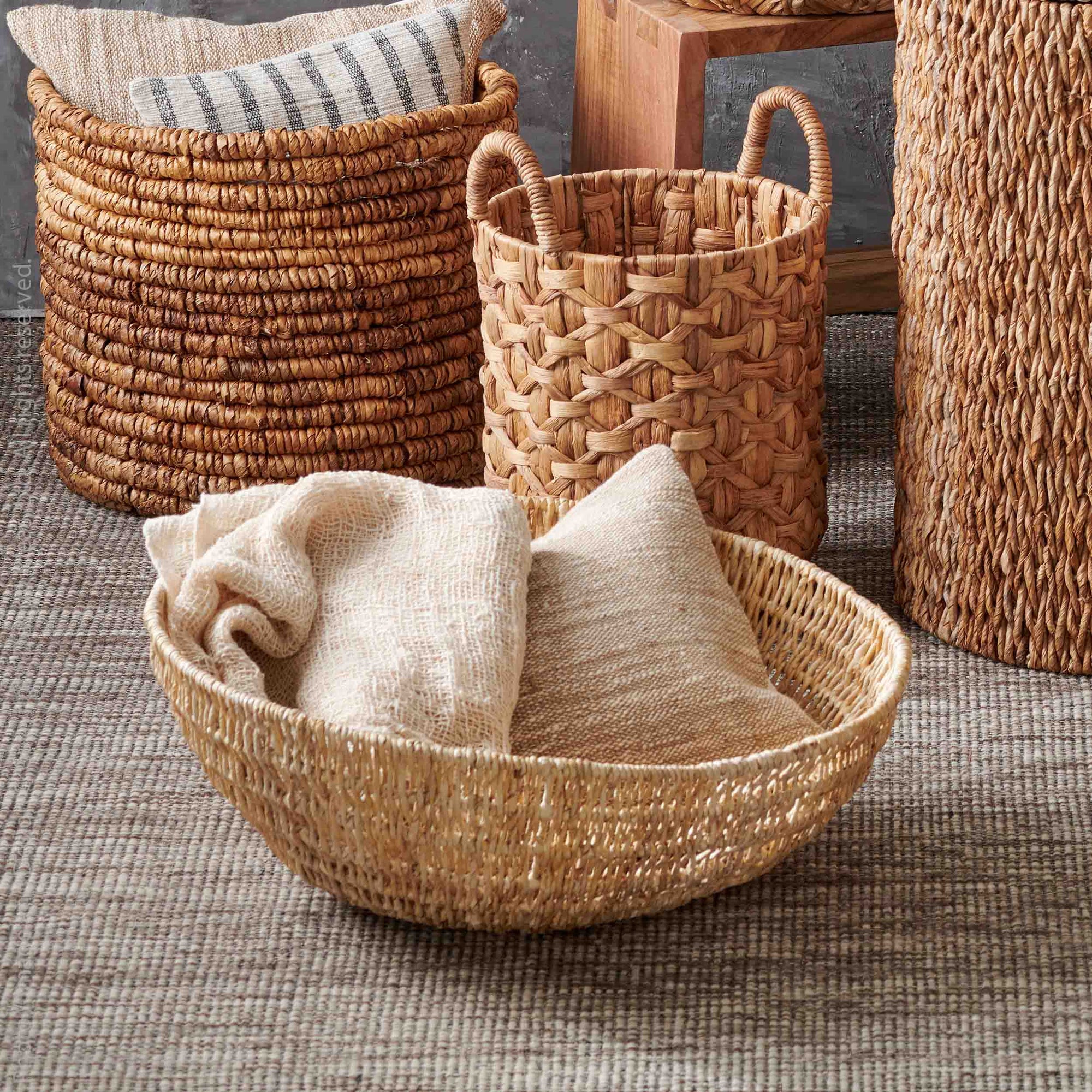 Mira™ Woven Abaca basket (set of 2)