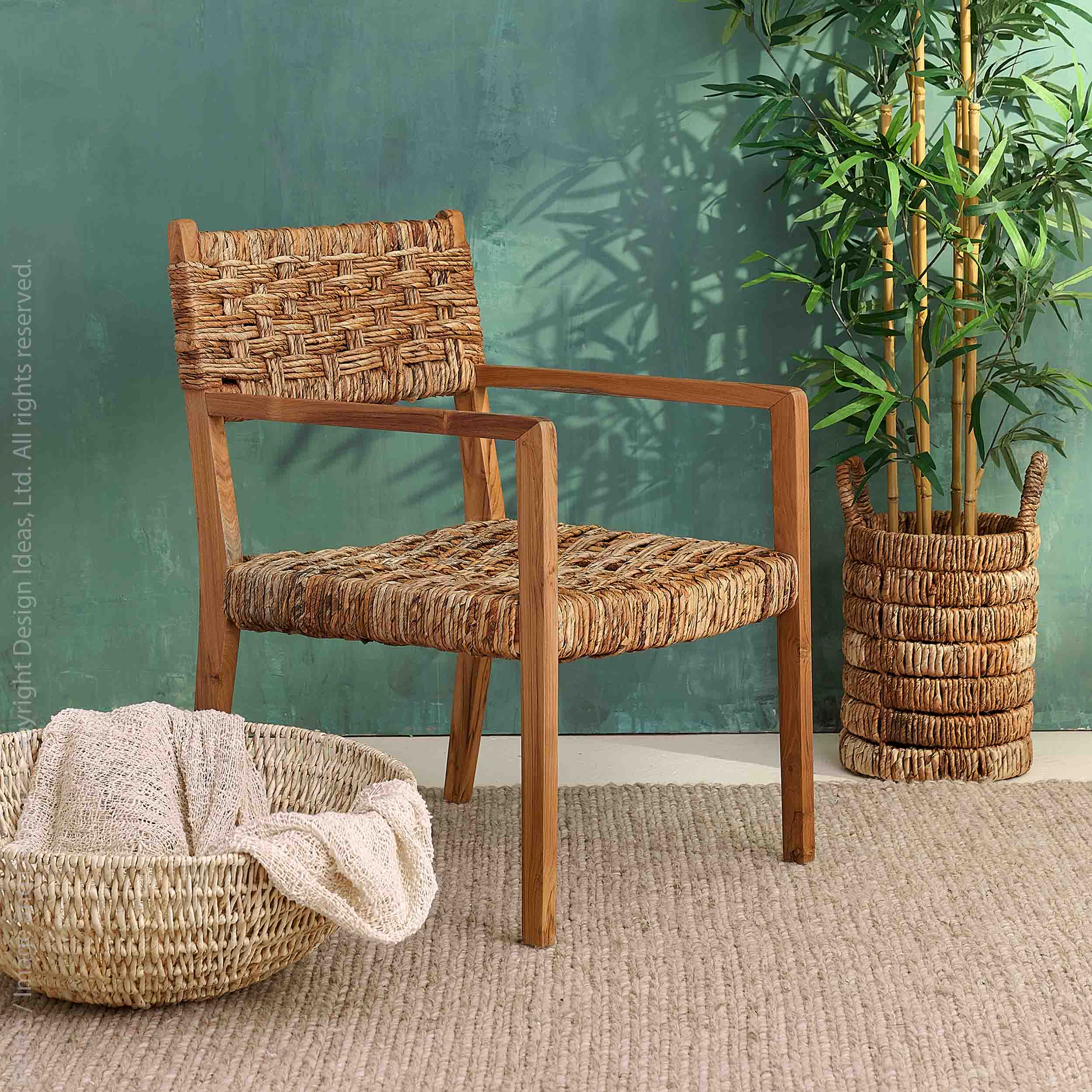 Malta™ lounge chair – texxture