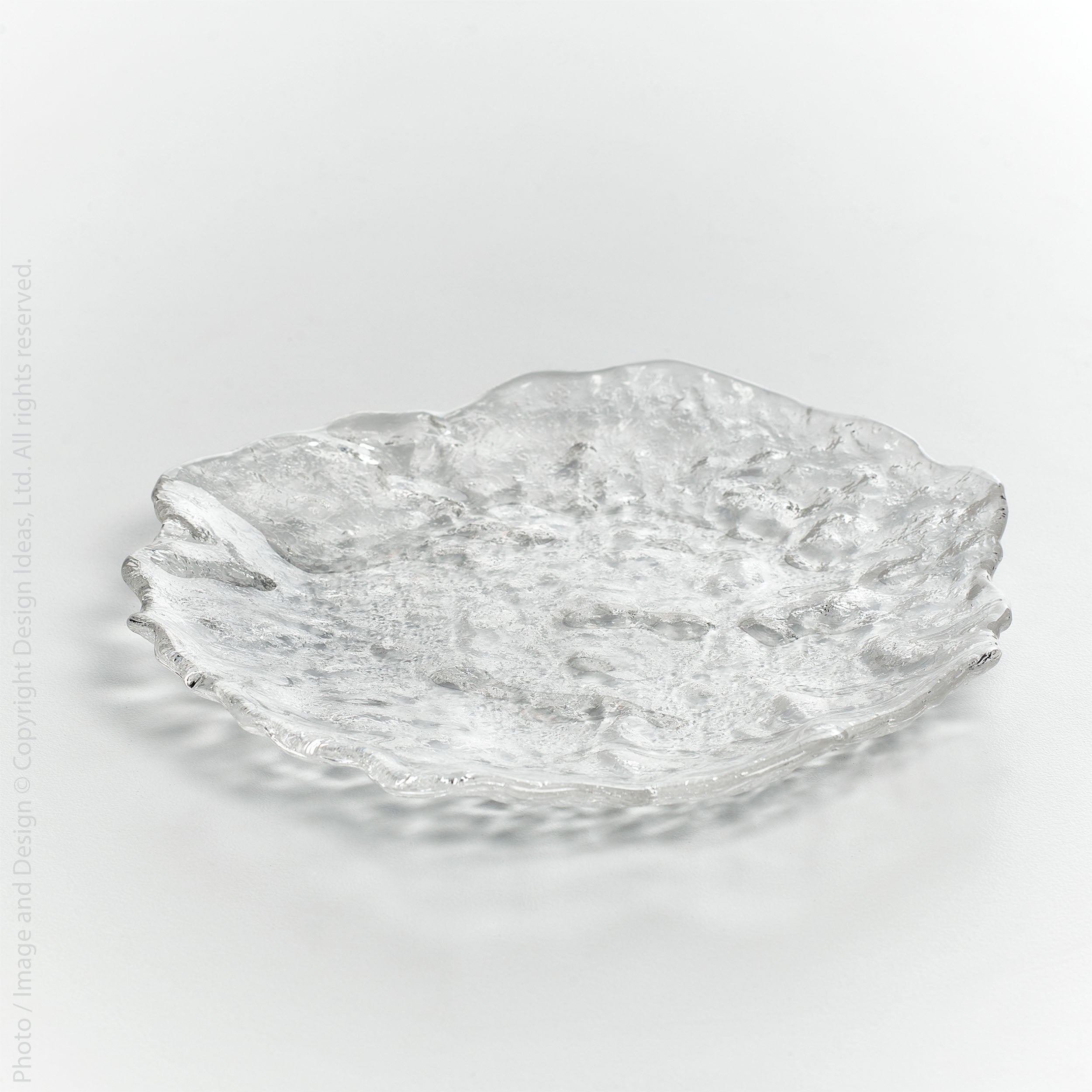 Emilia™ glass appetizer plate – texxture