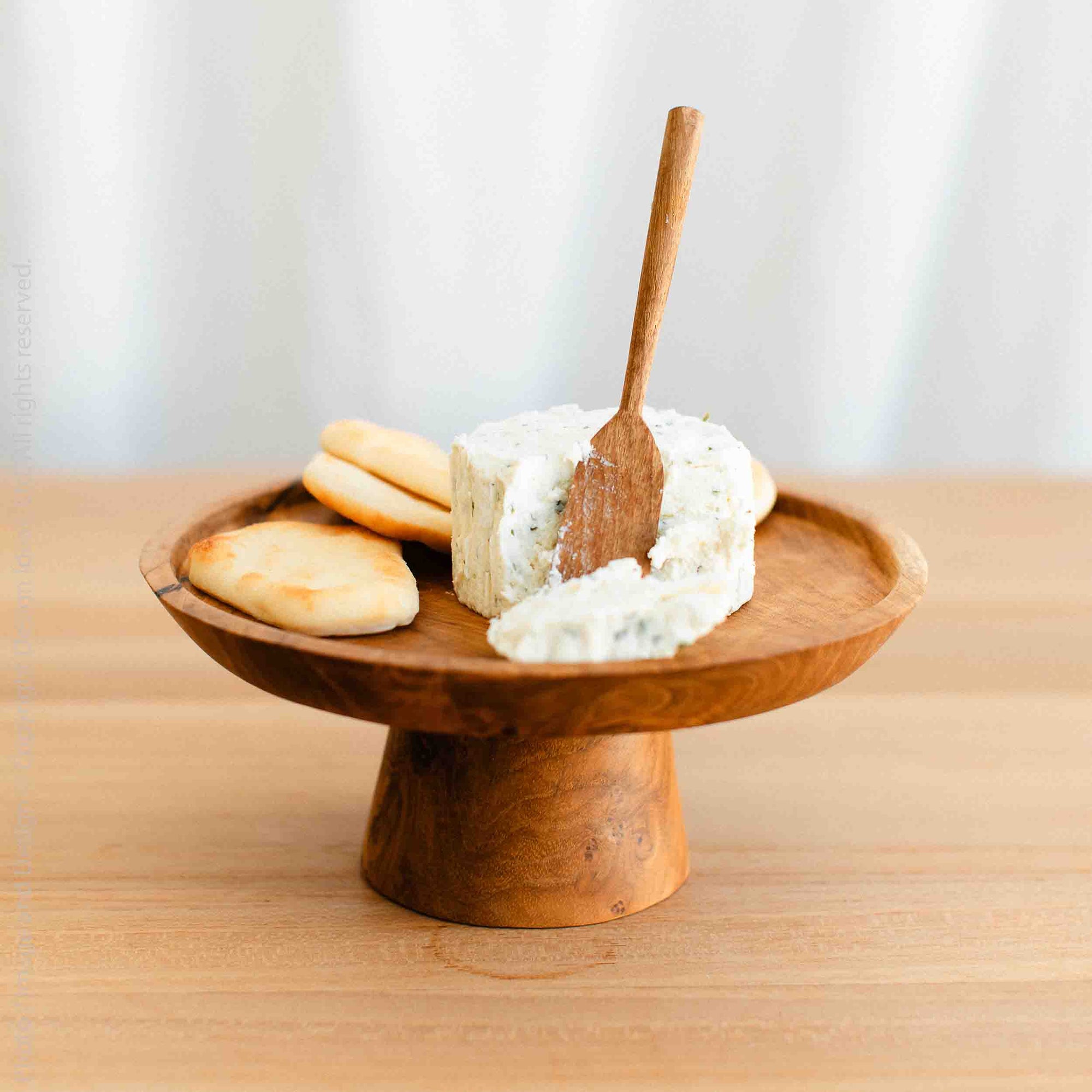 Chiku™ carved teak wood riser (8 dia. x 2.5 in.)