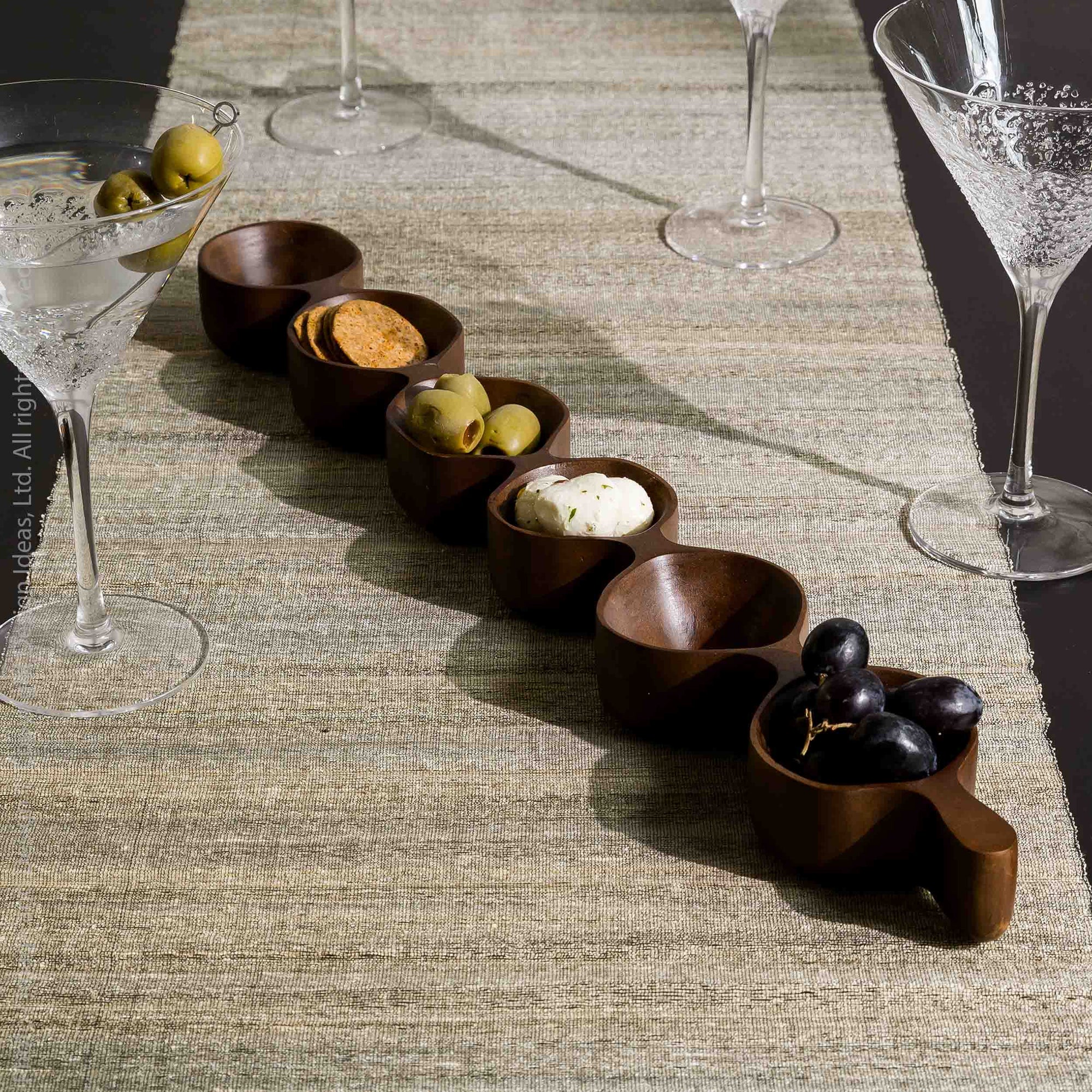 Serra™ mango wood long bowl