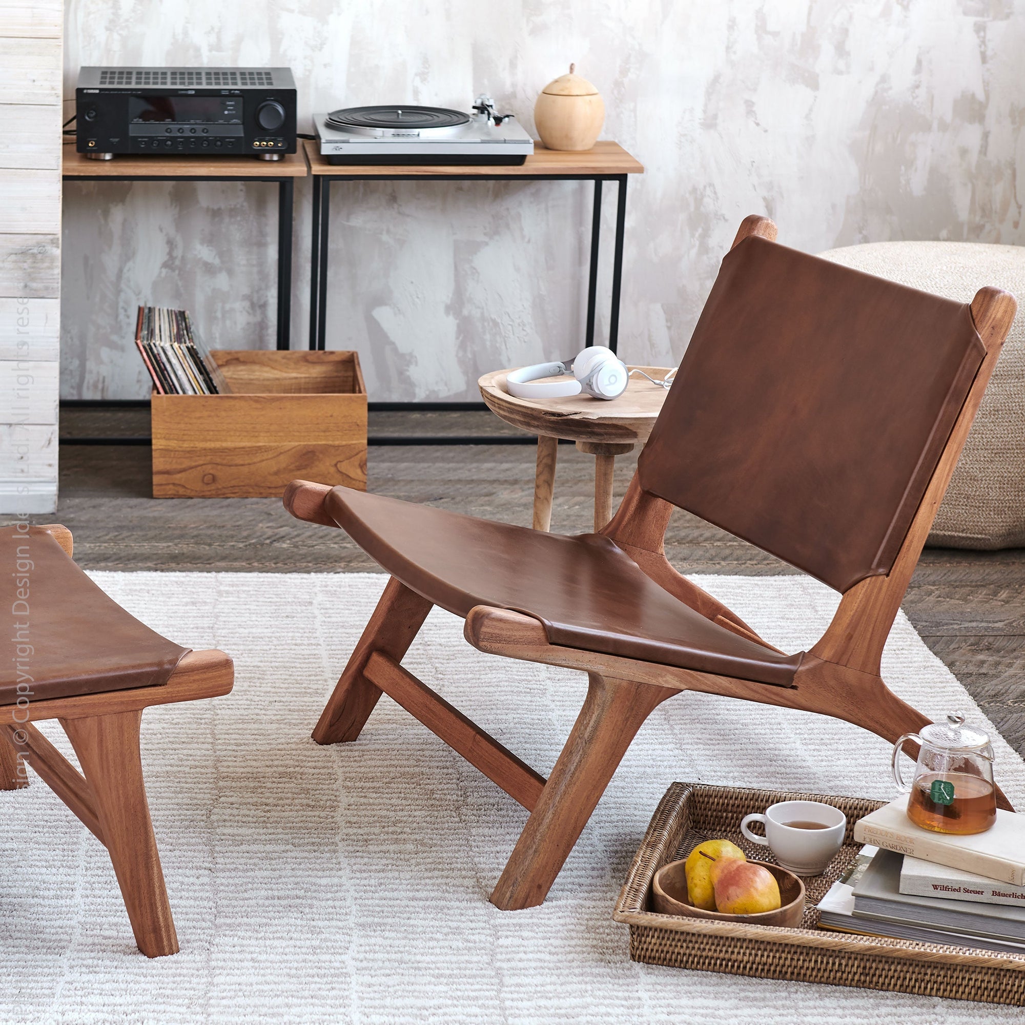 Copenhagen Leather Chair Natural Color | Image 2 | From the Copenhagen Collection | Masterfully created with natural leather for long lasting use | Available in natural color | texxture home