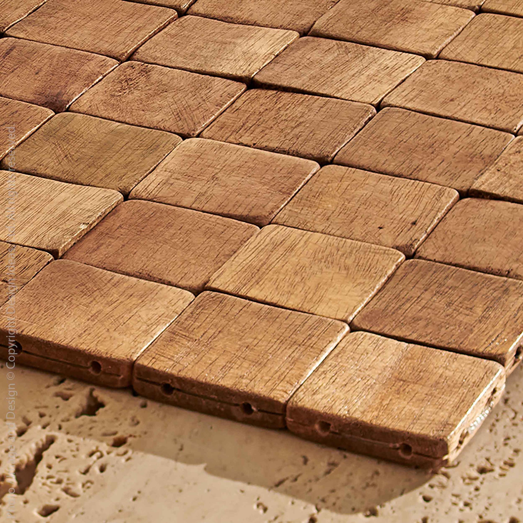 Bremen™ Sliced Acacia Wood Table Runner - (colors: Natural, Black) | Premium Runner from the Bremen™ collection | made with Acacia Wood for long lasting use