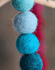 Lilliput™ Blue Berry Wool Garland