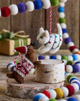 Lilliput™ garland, multiberry - Multi | Image 2 | Premium Decorative from the Lilliput collection | made with Wool for long lasting use | texxture