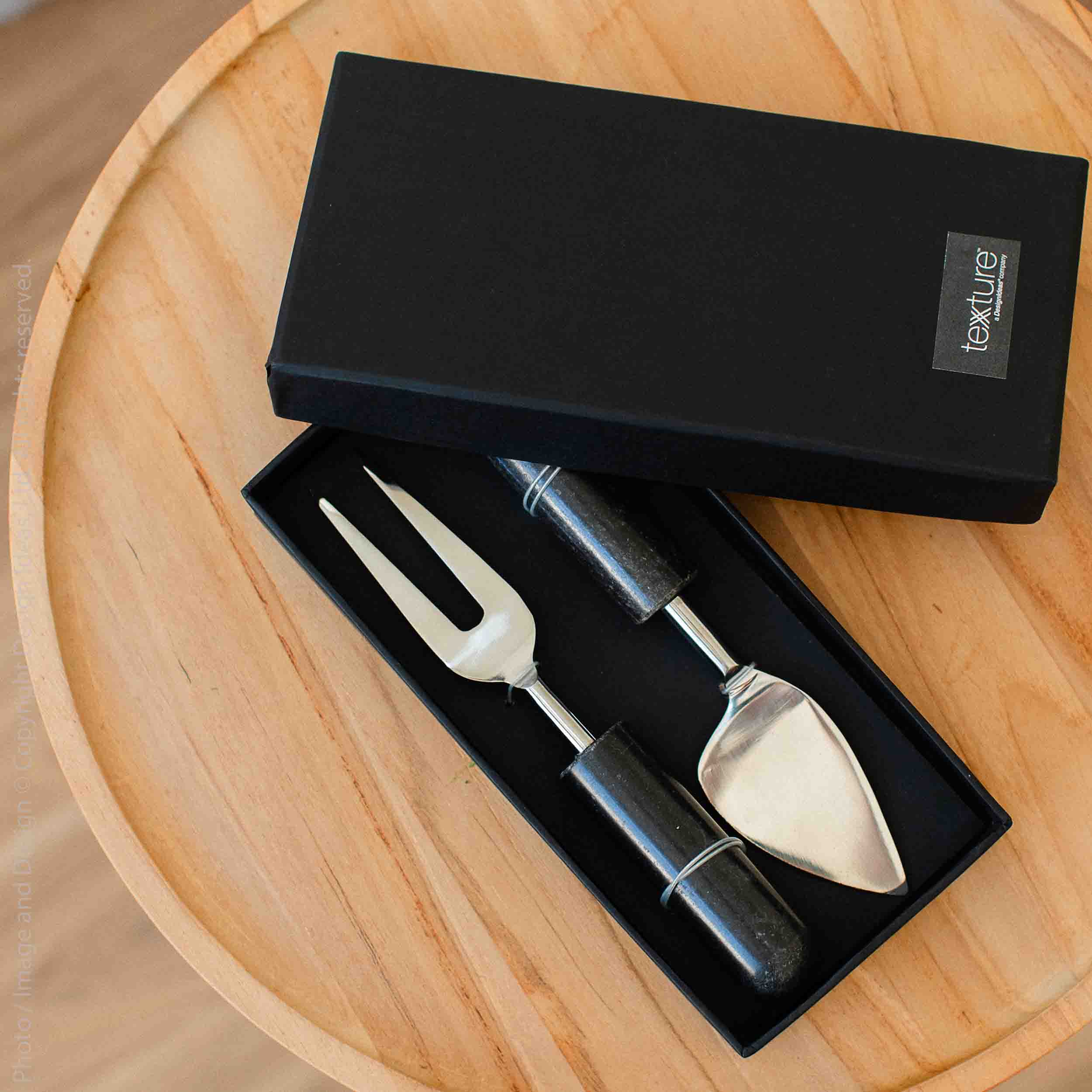 さぁです(^^)セルキスフォーム2本セット(^^) Hudson™ handcrafted stone cheese knives (set of 2) – texxture