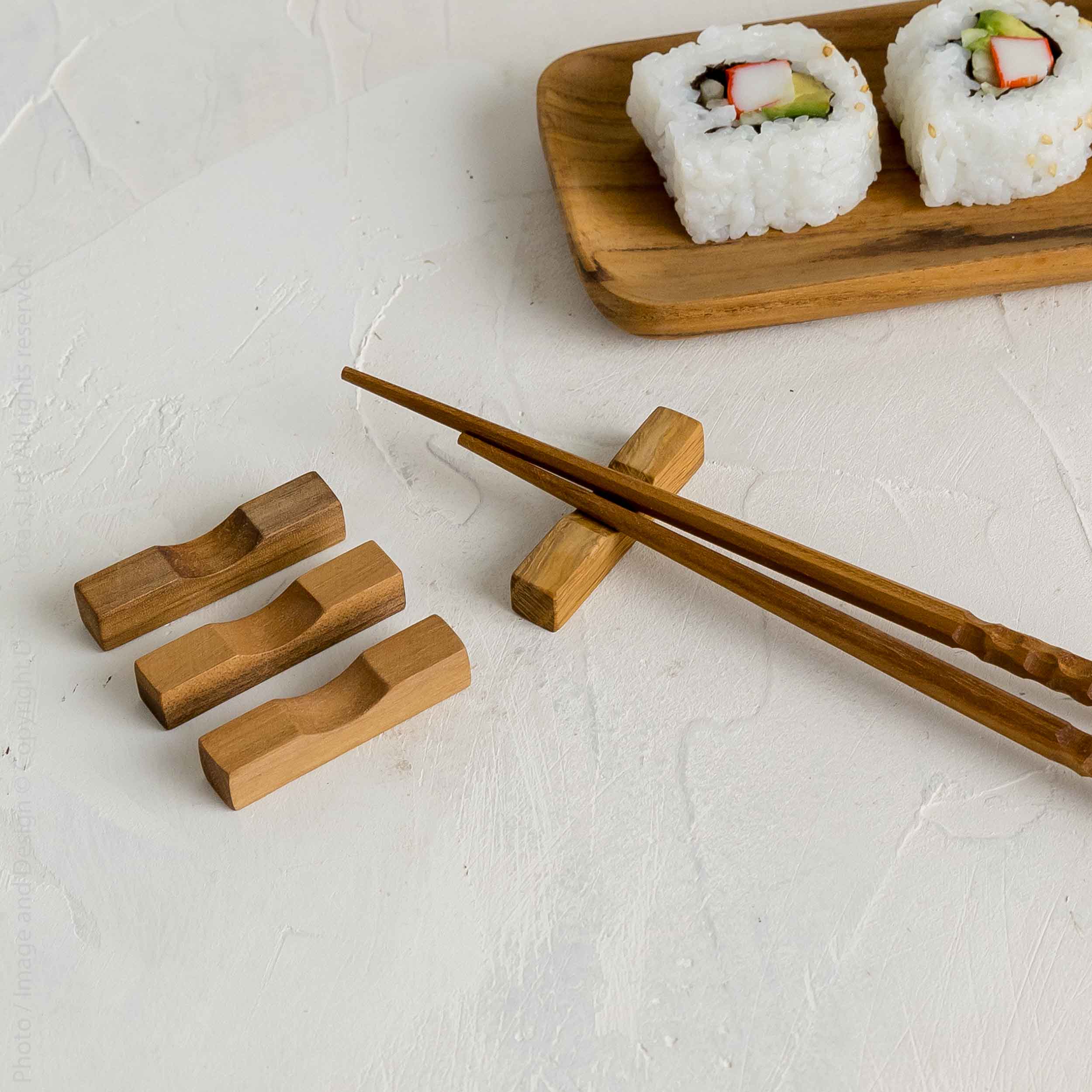 Chiku™ teak wood chopstick rest (set of 4)