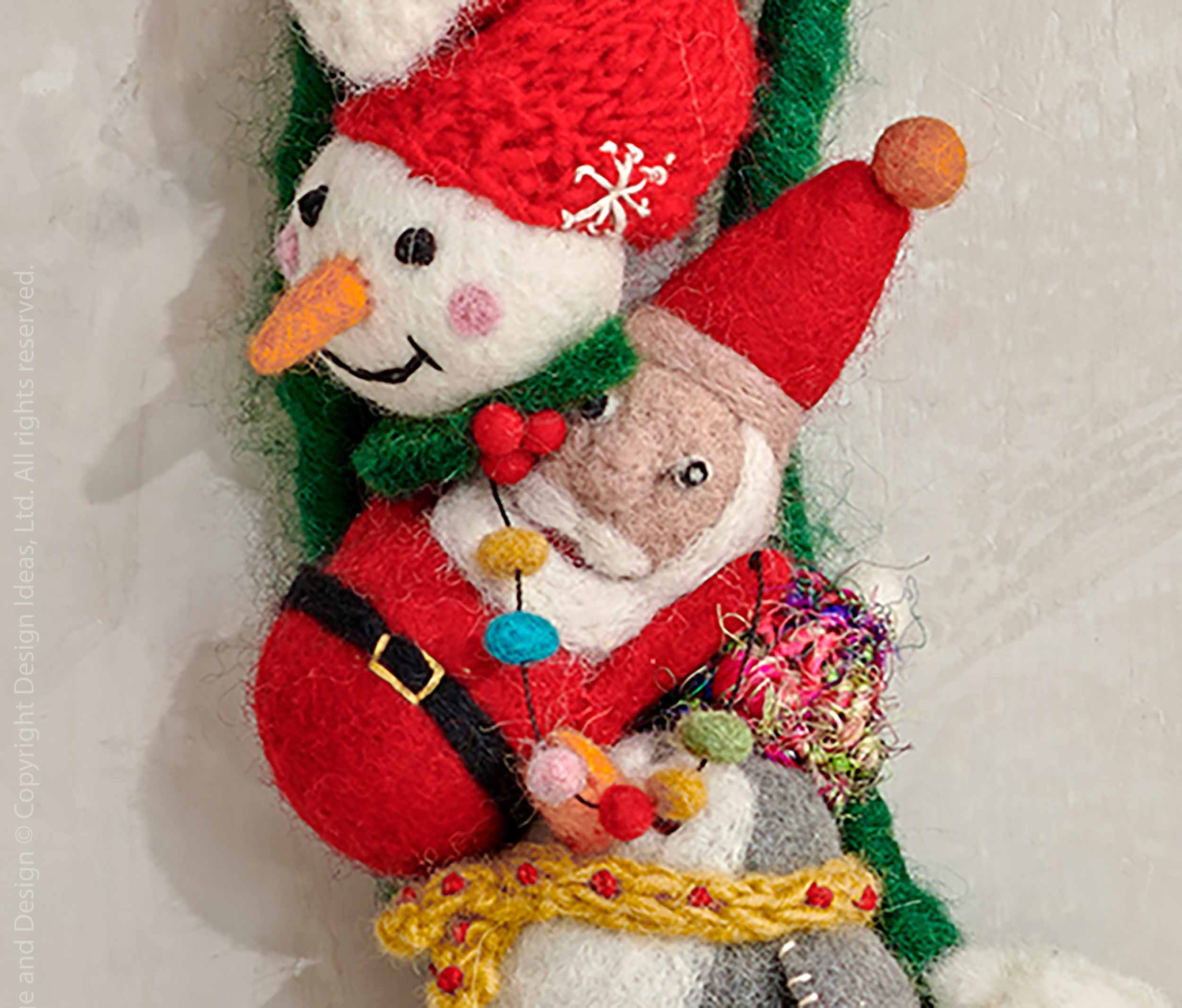 Lilliput™ wreath