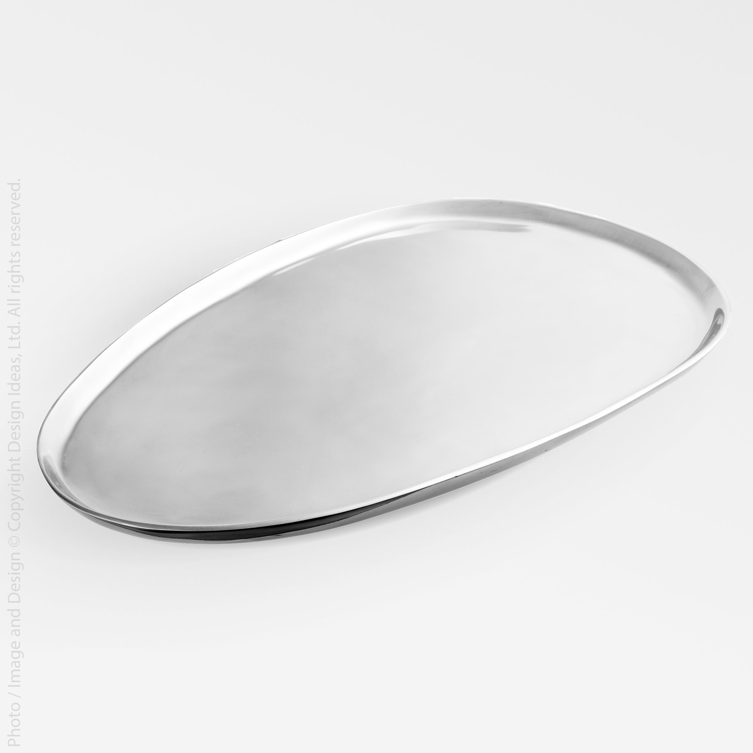 Aluna Aluminum Tray (Large) - Silver Color | Image 1 | From the Aluna Collection | Exquisitely crafted with natural aluminum for long lasting use | Available in natural color | texxture home