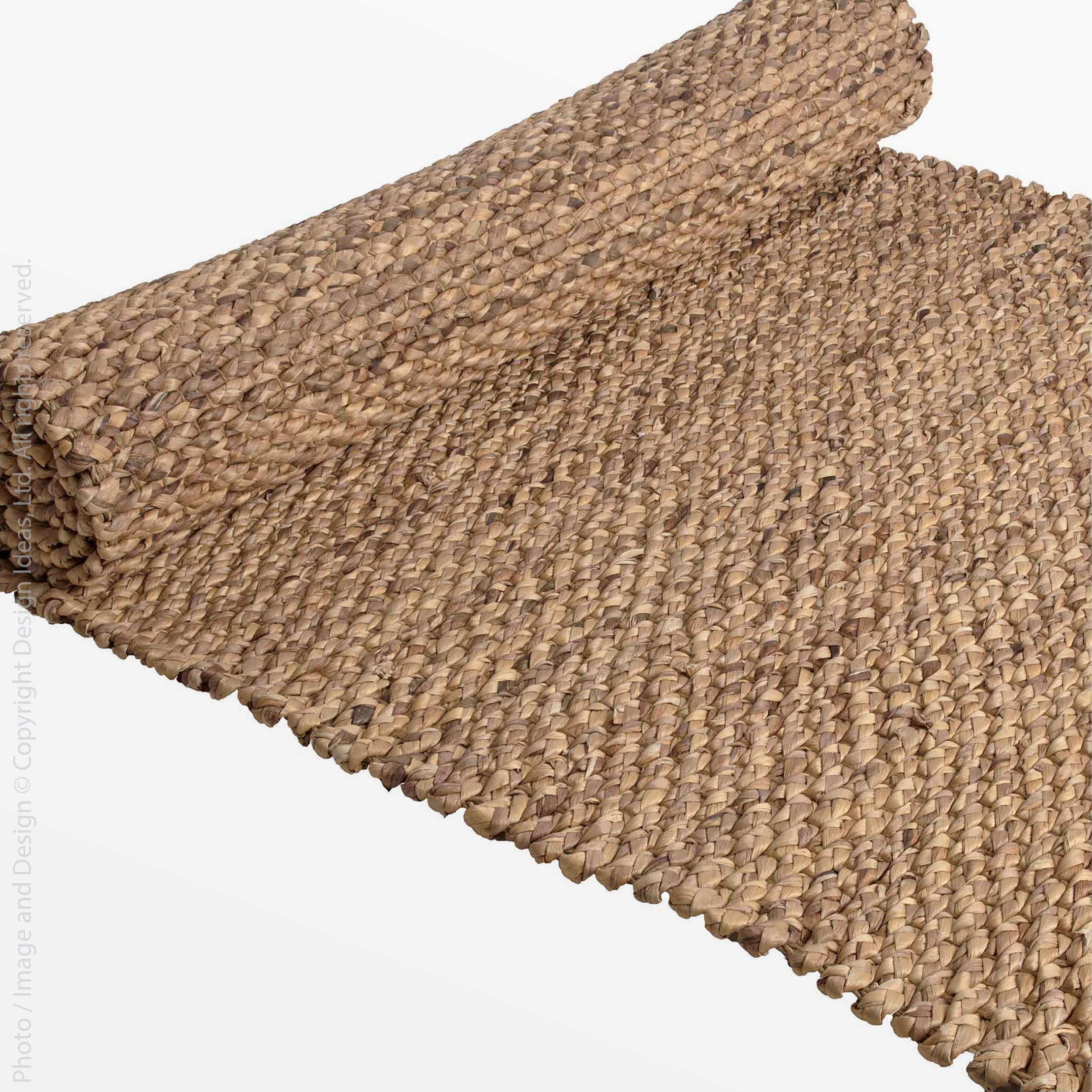 Trieste™ rug (60x96in.) - Natural | Image 3 | Premium Rug from the Trieste collection | made with Water Hyacinth Twine for long lasting use | texxture