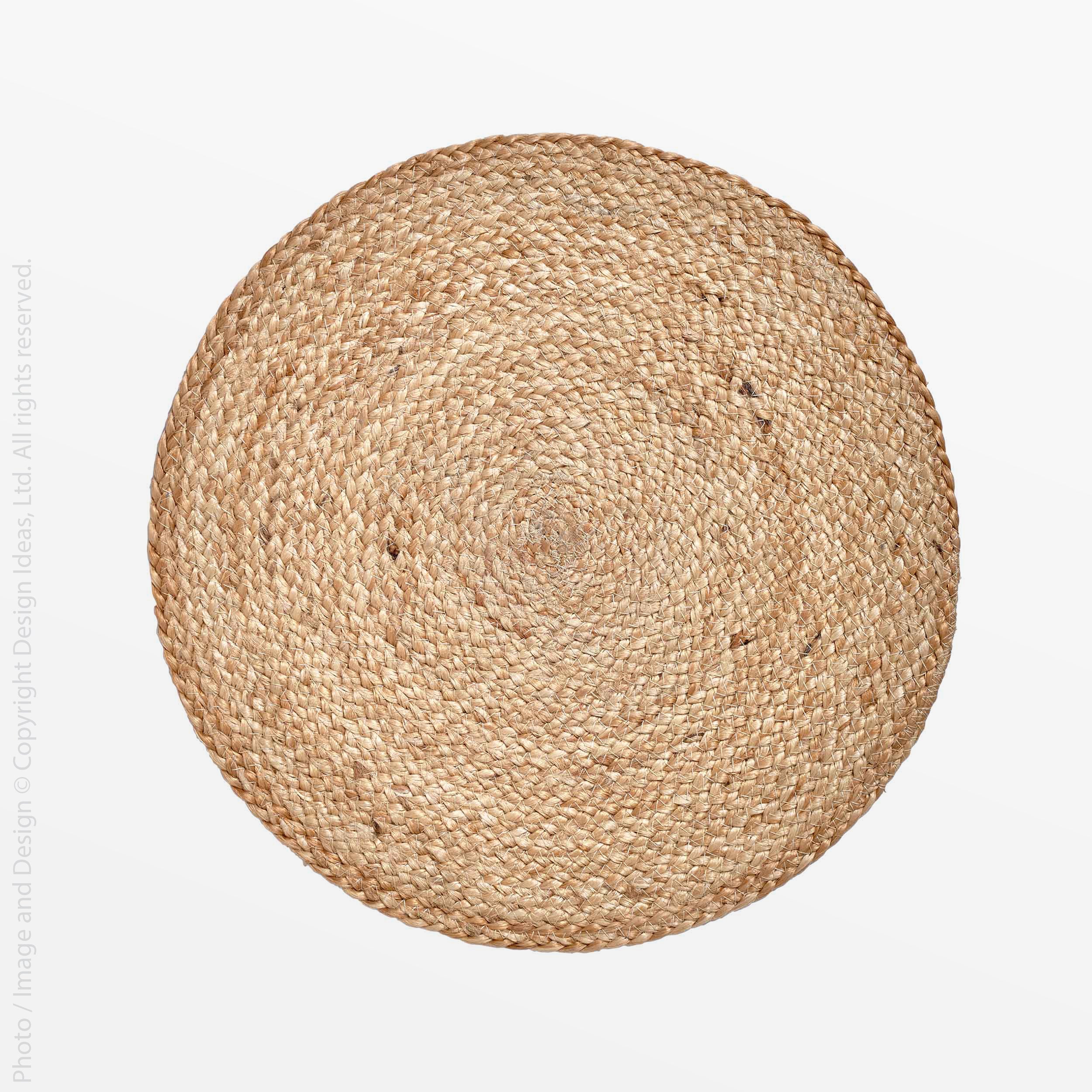 Makuri™ Woven Sea Grass Placemat