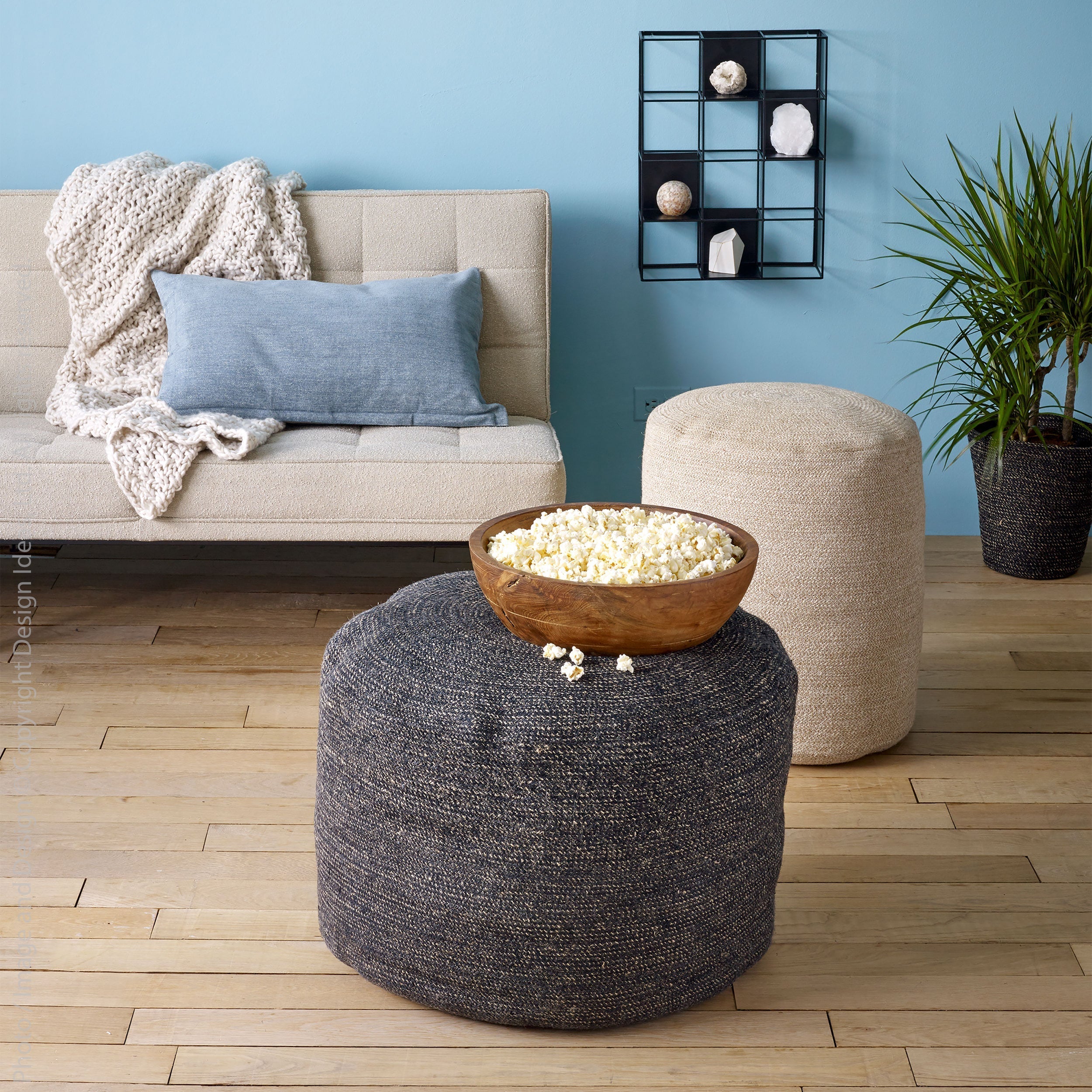 Melia™ pouf (narrow) - Black | Image 2 | Premium Ottoman from the Melia collection | made with Jute for long lasting use | texxture