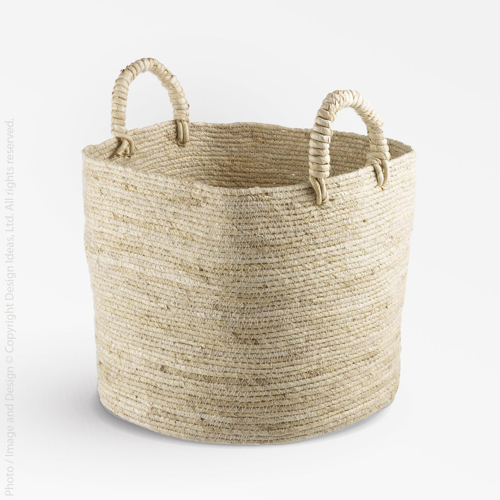 Maiz™ Large Woven Corn Husk Basket with Handles texxture™ texxture home