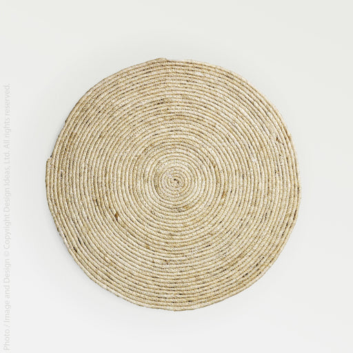 Maiz Corn Husk Placemat - Natural Color | Image 1 | From the Maiz Collection | Masterfully assembled with natural corn husk for long lasting use | This placemat is sustainably sourced | Available in natural color | texxture home