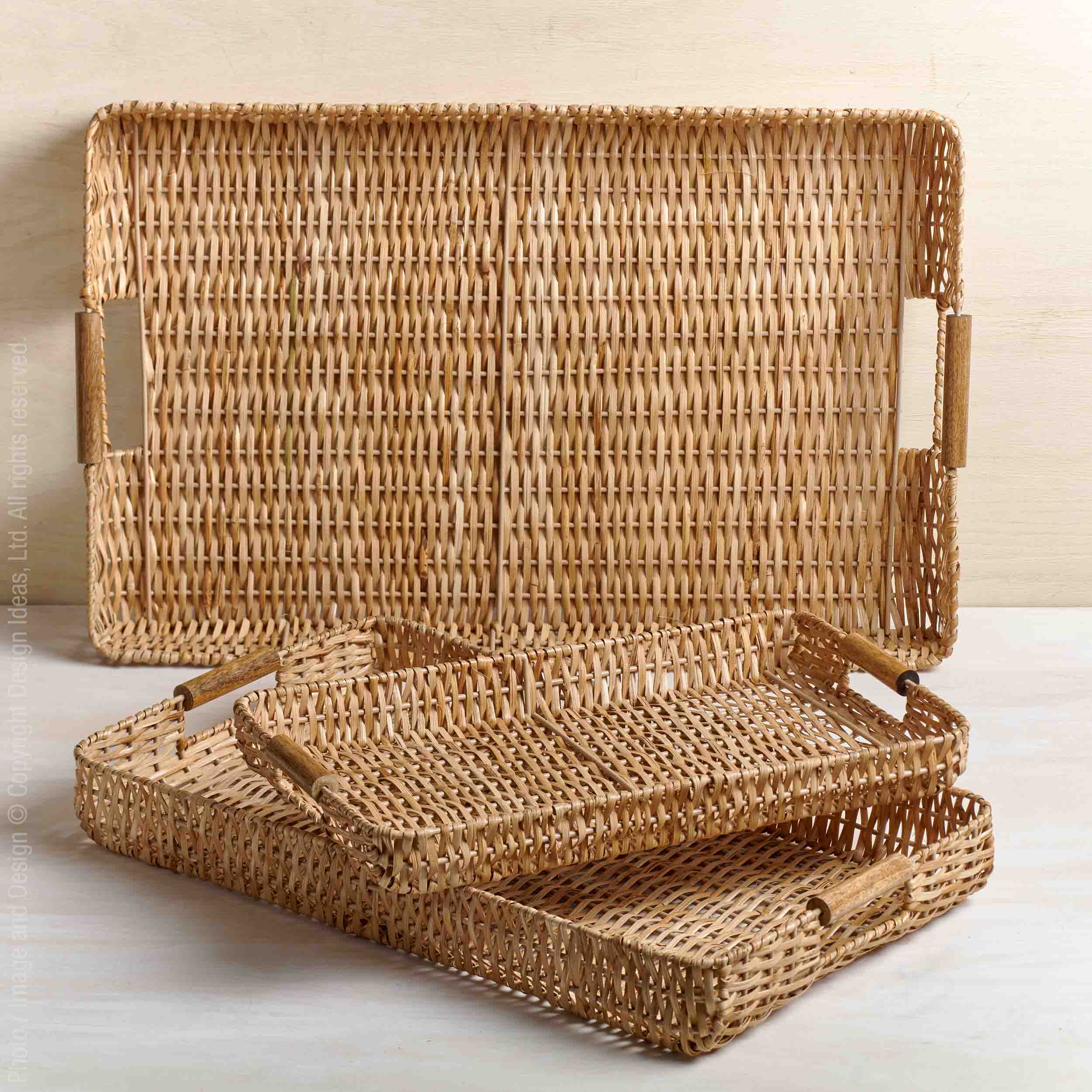 Rimabi™ serving trays - Natural | Image 1 | Premium Tray from the Rimabi collection | made with Bamboo for long lasting use | texxture