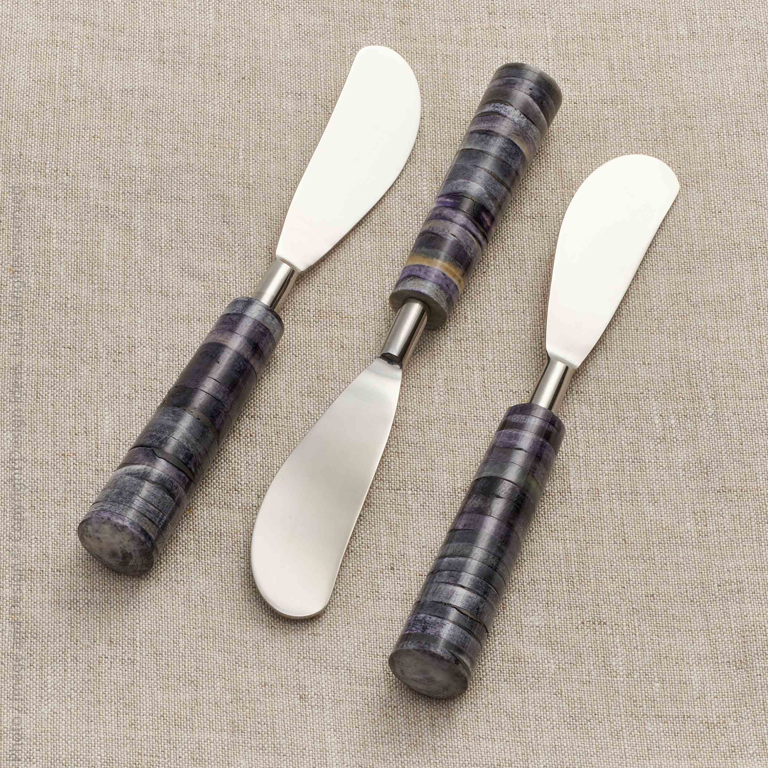 Fiori™ Handmade Stainless Steel and Bone Spreaders (set of 3) - (colors: Multi) | Premium Utensils from the Fiori™ collection | made with Stainless Steel and Bone for long lasting use
