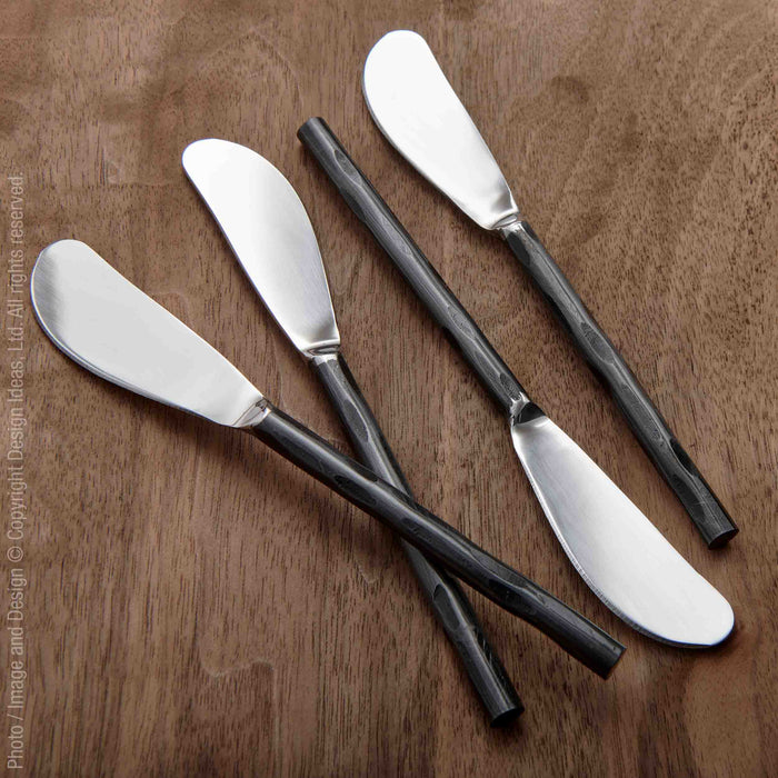 Tomini™ spreaders - Silver | Image 1 | Premium Utensils from the Tomini collection | made with Stainless Steel for long lasting use | texxture