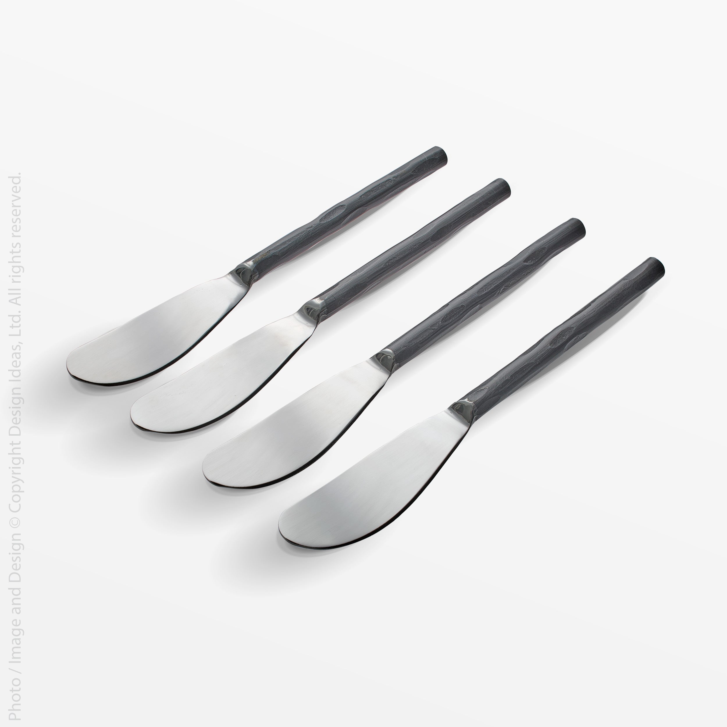 Tomini™ Hand Forged Stainless Steel Spreaders (Set of 4)