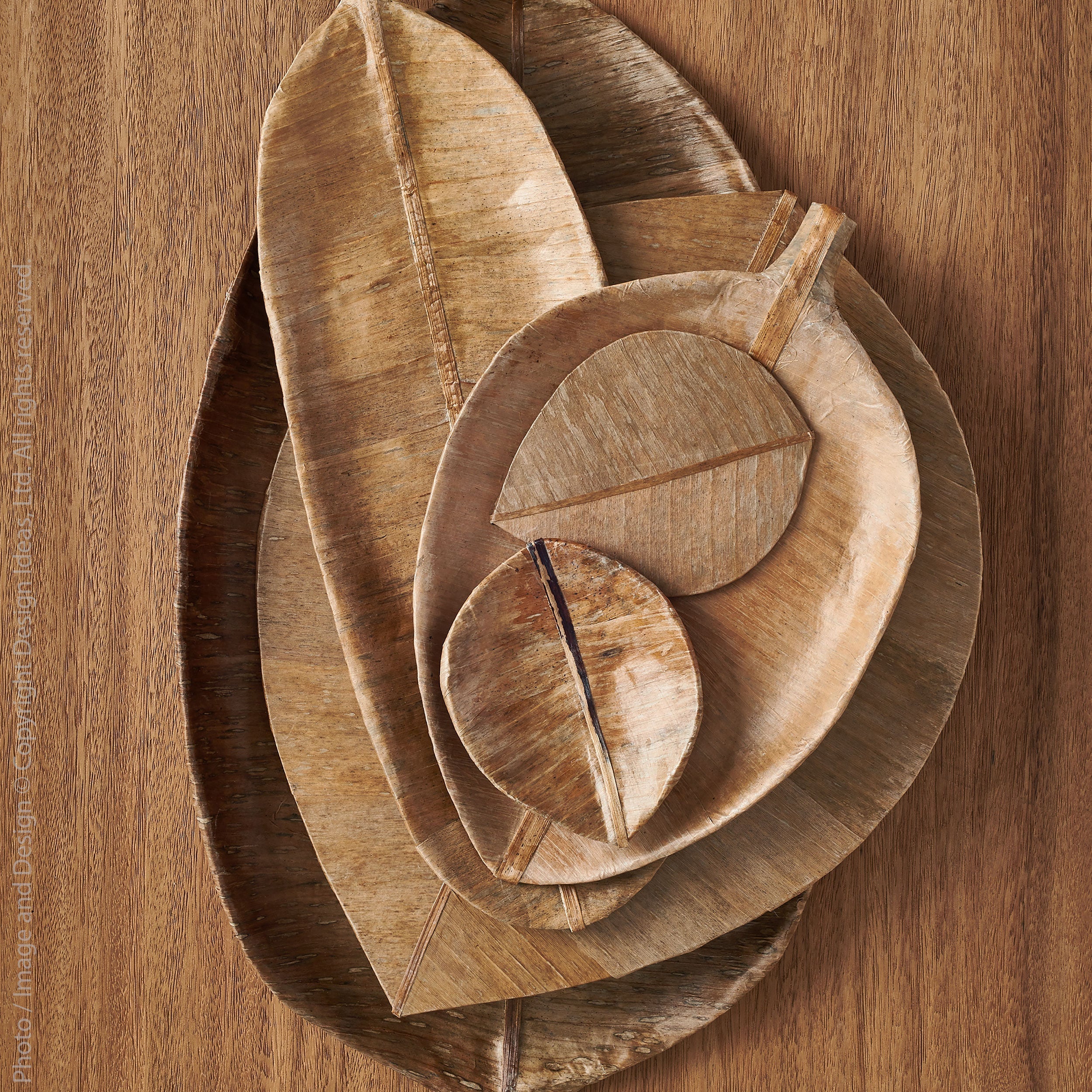 Lampang Banana Leaf Platter   | Image 3 | From the Lampang Collection | Expertly constructed with natural banana leaf for long lasting use | Available in natural color | texxture home