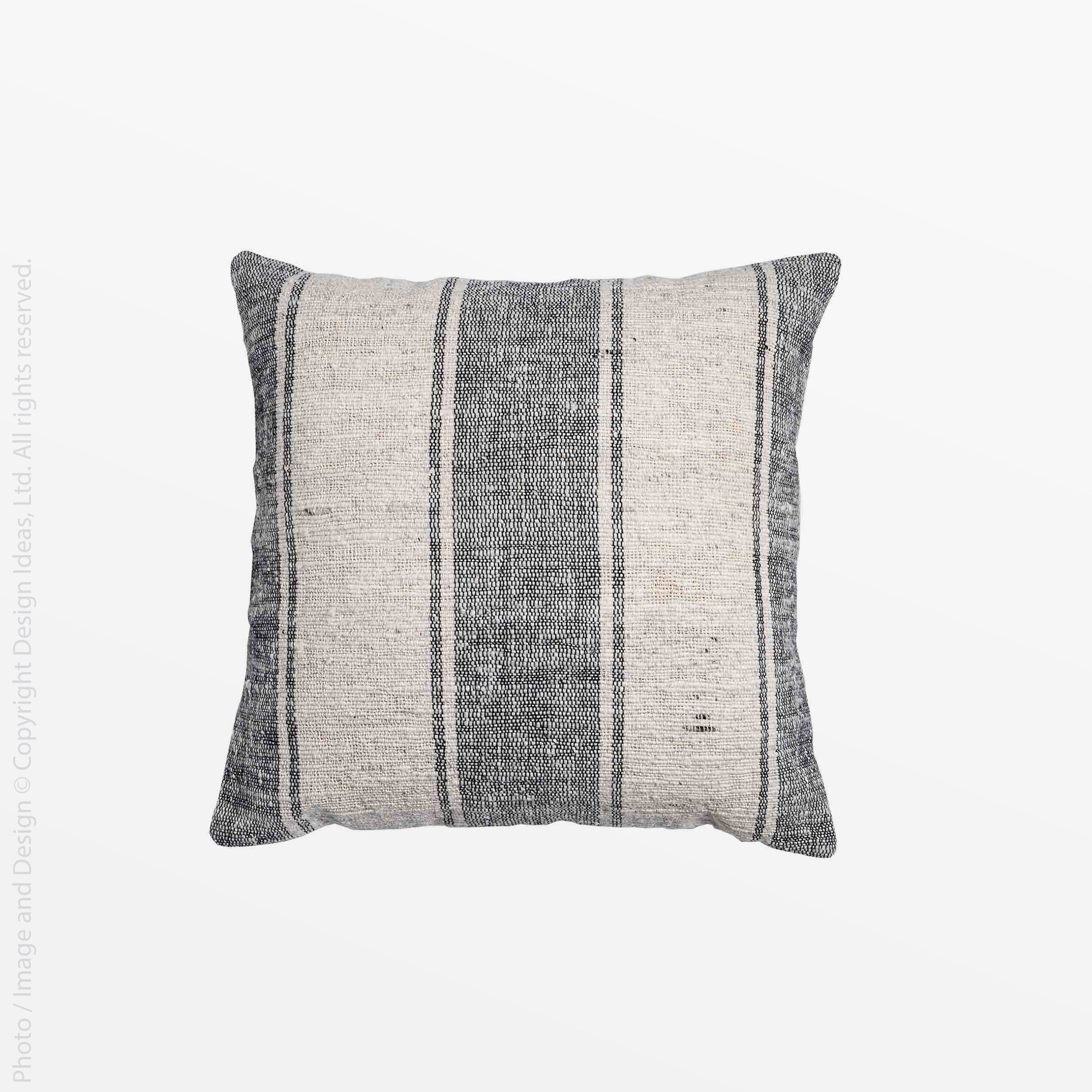 Holbeck™ cushion cover - Natural | Image 1 | Premium Cushion cover from the Holbeck collection | made with Cotton for long lasting use | texxture