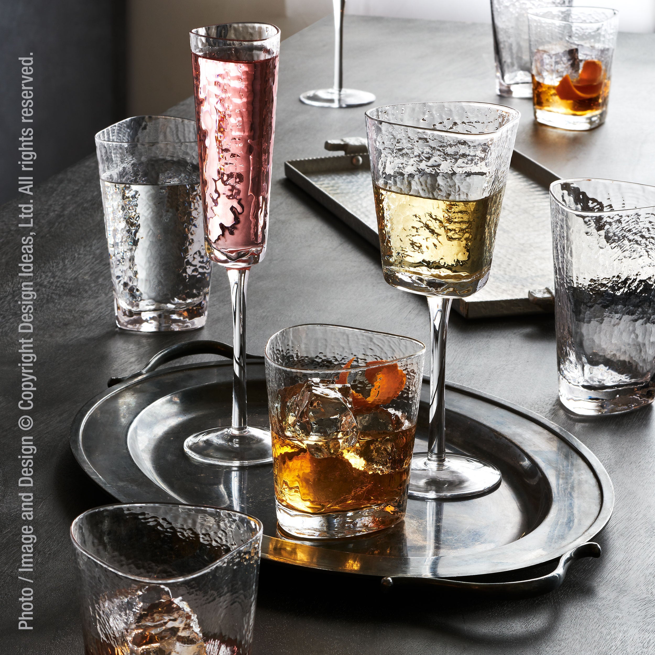Serapha™ drinking glass (15.4 oz.) - Clear | Image 3 | Premium Glass from the Serapha collection | made with Glass for long lasting use | texxture