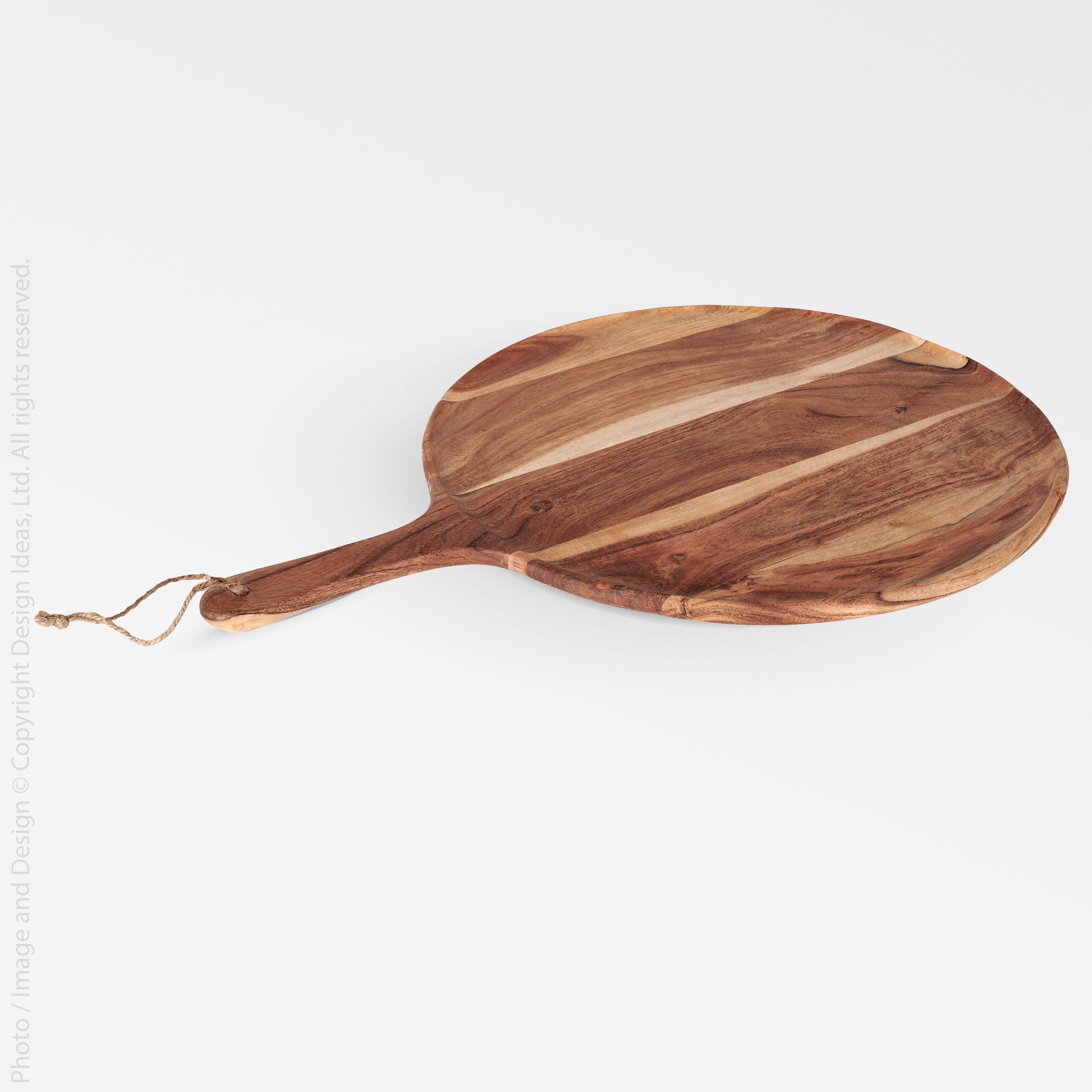 Nama Acacia Round Serving Board - Black Color | Image 1 | From the Nama Collection | Exquisitely assembled with natural acacia for long lasting use | Available in black color | texxture home