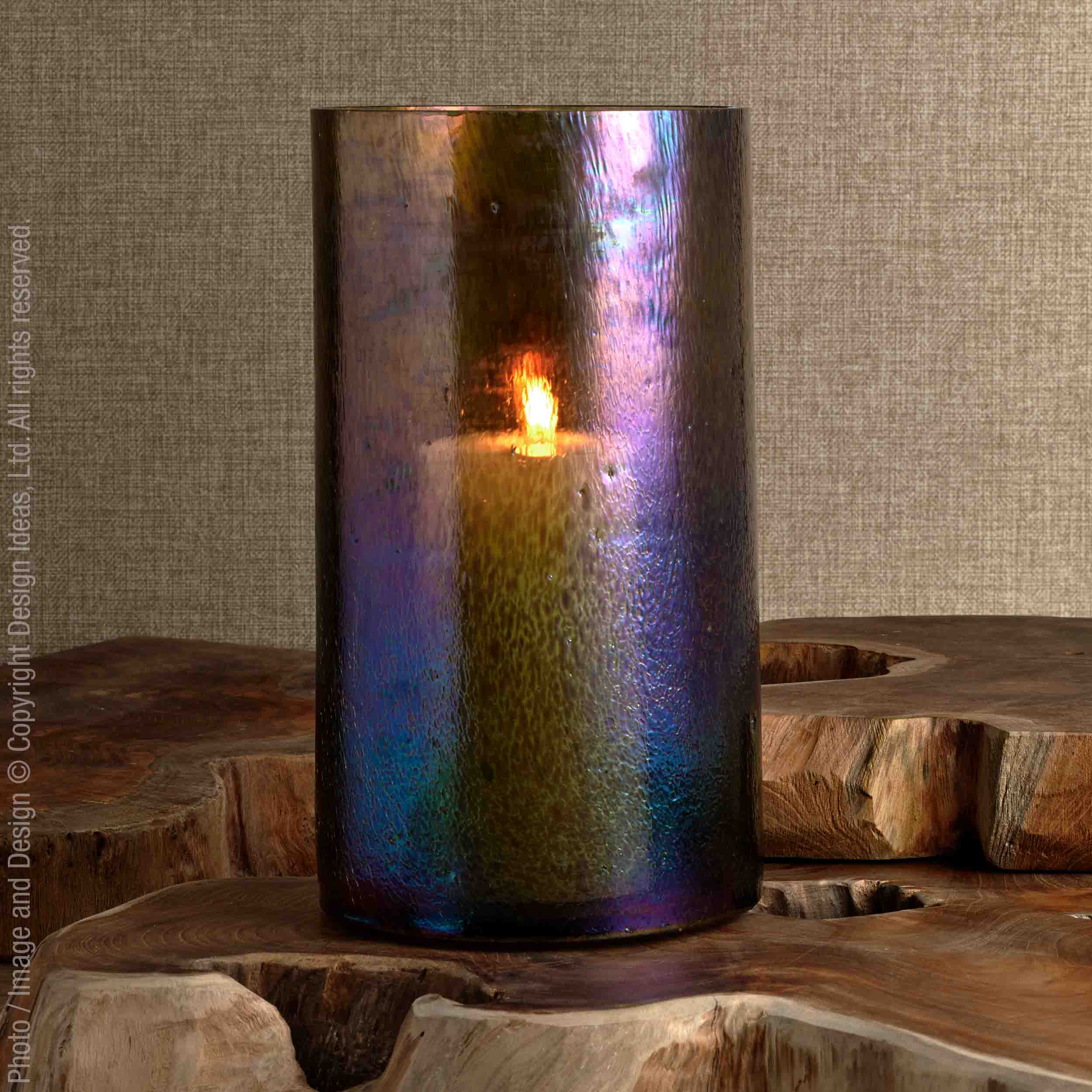 Hubbard™ hurricane (10in) - Golden | Image 1 | Premium Candleholder from the Hubbard collection | made with 100% Glass for long lasting use | texxture