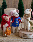 Lilliput™ ornament, country mouse, set of 3 - Multi | Image 2 | Premium Ornaments from the Lilliput collection | made with Wool for long lasting use | texxture