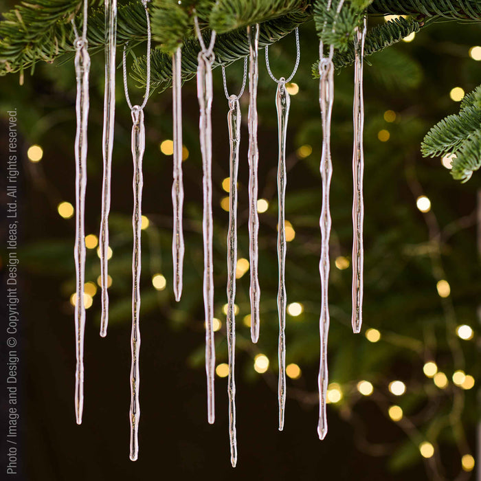 Chalet™ icicle ornaments - Clear | Image 2 | Premium Ornaments from the Chalet collection | made with Glass for long lasting use | texxture