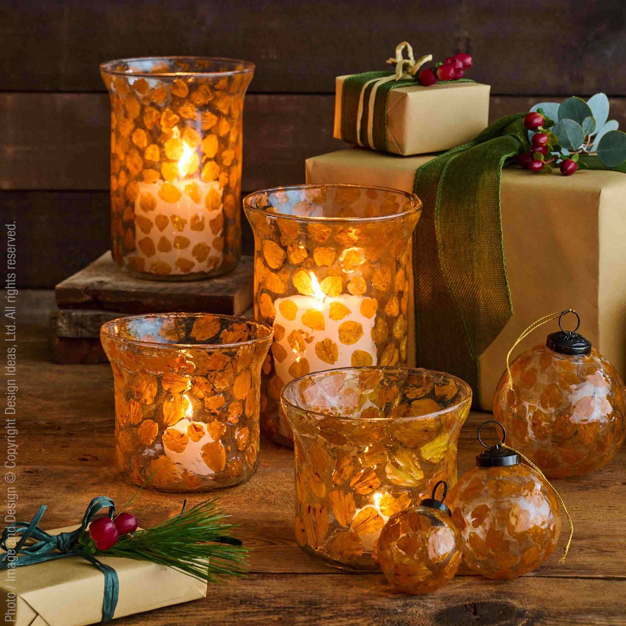Souci™ ornament, 2in - Orange | Image 2 | Premium Ornaments from the Souci collection | made with Glass for long lasting use | texxture